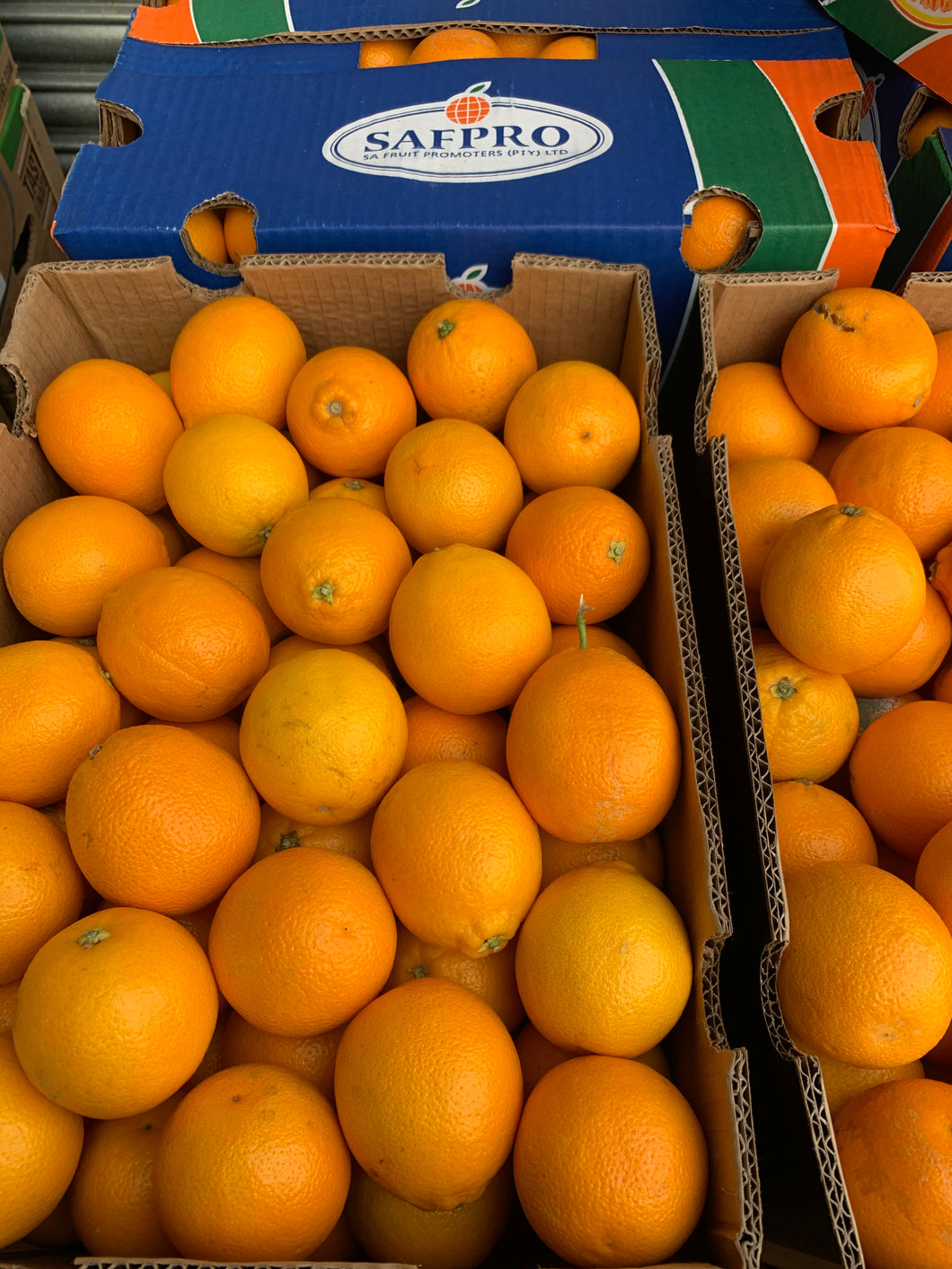 Juicing oranges (Class 2) - 60-100 oranges